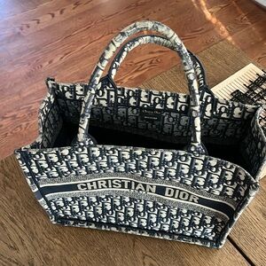 Medium Dior Book Tote